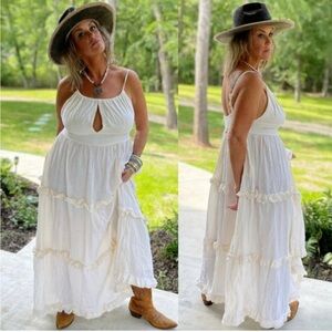 Jaded Gypsy Cream Willa Boho Tiered Dress Adjustable Straps Beachy Size S/M